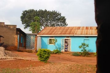 The former home of Awegys School founder: Alice. This building now serves as the girls dorm.